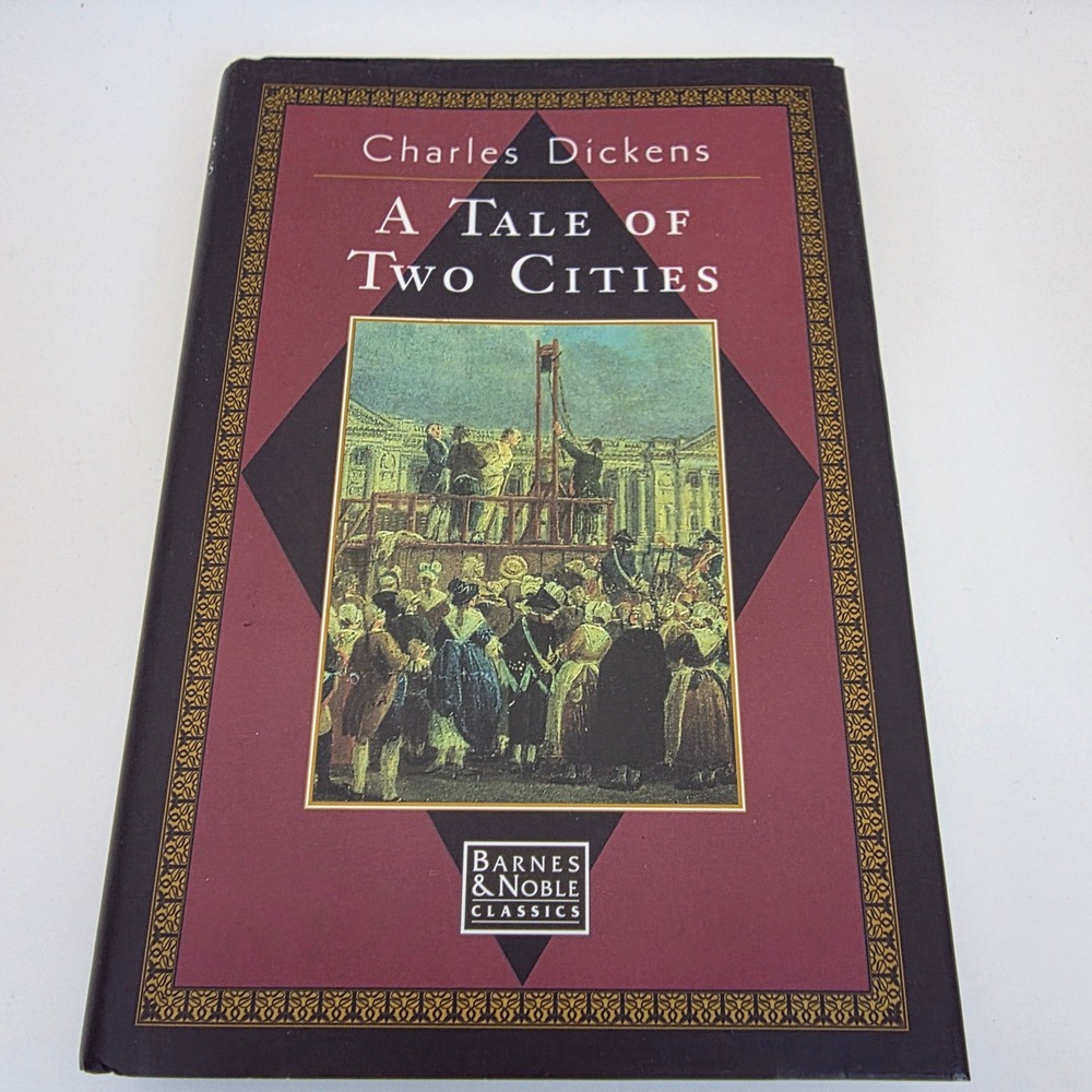 Barnes & Noble A Tale of‎ Two Cities Charles Dickens Hardcover Burgundy Classics